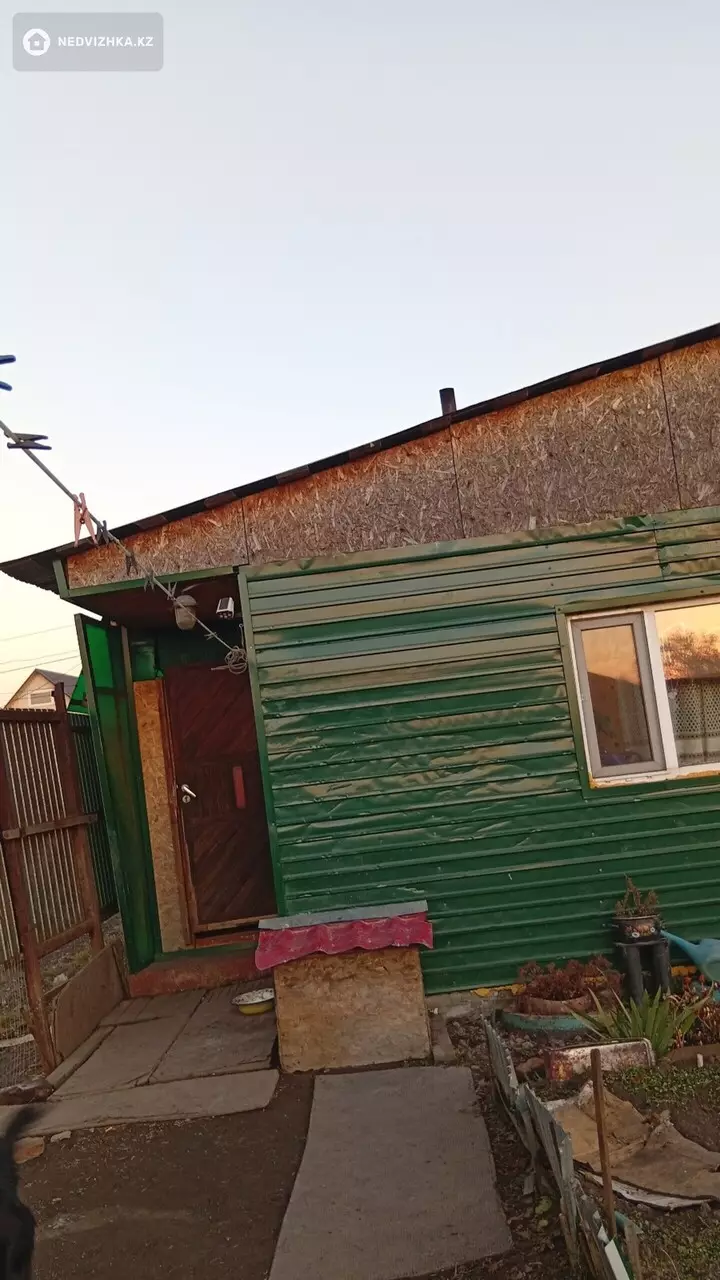 4-комнатная часть дома, 2 соток, 60 м²
