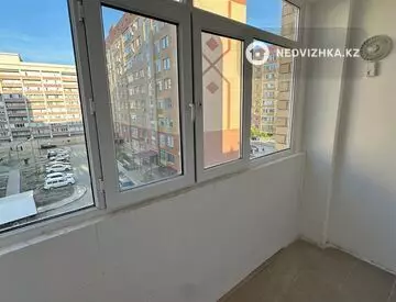 3-комнатная квартира, этаж 4 из 9, 75 м²