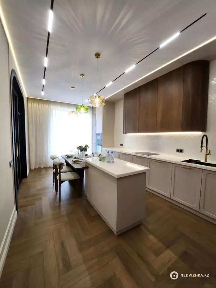 3-бөлмелі пәтер, қабат 11 барлық қабат саны 16, 123 м², 3-фотосурет