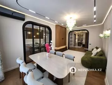 3-комнатная квартира, этаж 11 из 16, 123 м², миниатюра 1