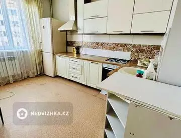 3-комнатная квартира, этаж 3 из 5, 75 м², миниатюра 7