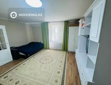 1-комнатная квартира, этаж 10 из 10, 45 м², миниатюра 6