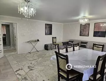2-бөлмелі пәтер, қабат 3 барлық қабат саны 4, 82 м², Посуточно, 3-нобай
