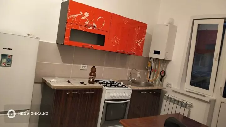 1-комнатная квартира, этаж 2 из 2, 33 м², На длительный срок