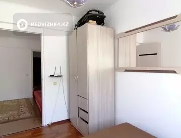 3-комнатная квартира, этаж 2 из 5, 58 м², миниатюра 8