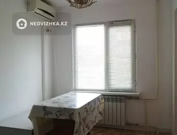 3-комнатная квартира, этаж 2 из 5, 58 м², миниатюра 9