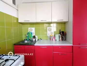 3-комнатная квартира, этаж 2 из 5, 58 м², миниатюра 10