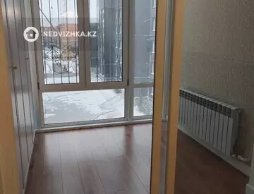 4-комнатная квартира, этаж 4 из 5, 148 м²