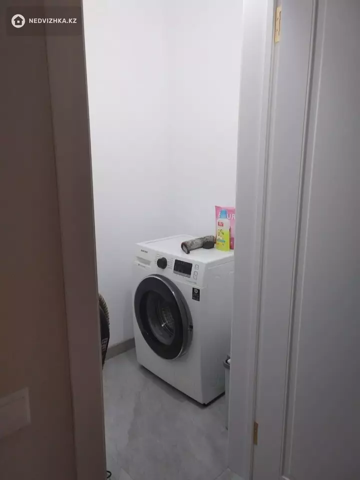 4-комнатная квартира, этаж 4 из 5, 148 м², фотография 5