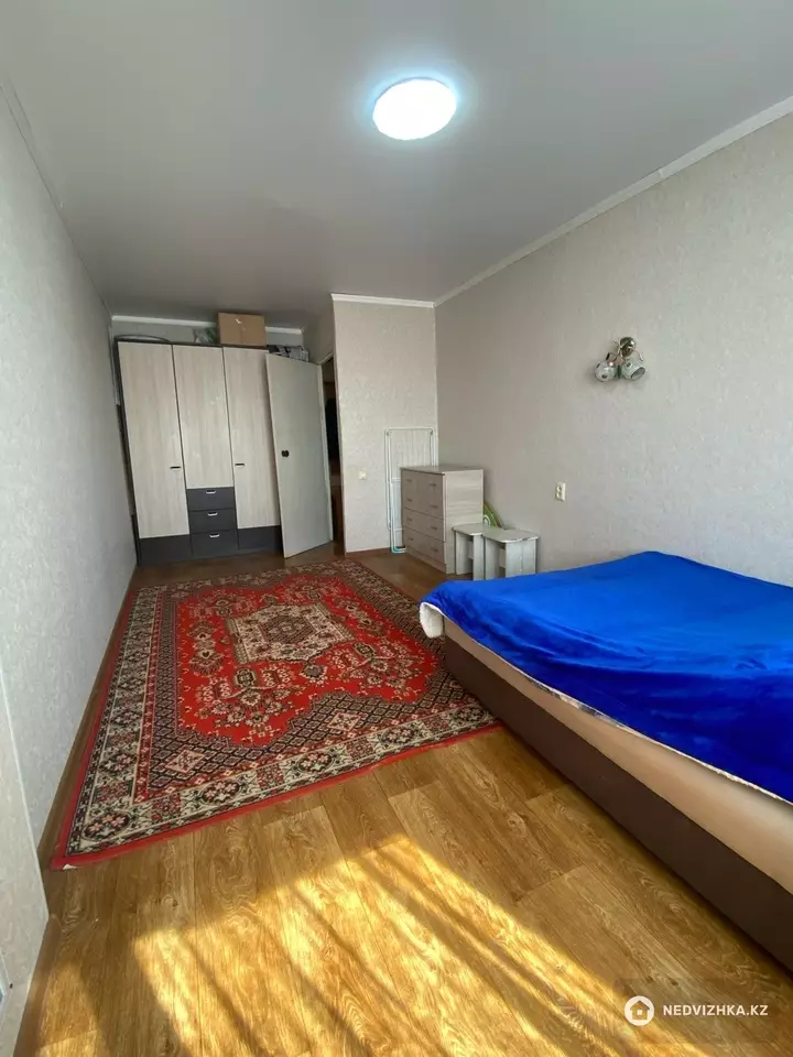 1-комнатная квартира, этаж 5 из 5, 37 м², фотография 5