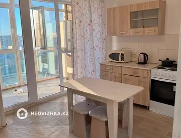 1-комнатная квартира, этаж 5 из 5, 45 м², Посуточно