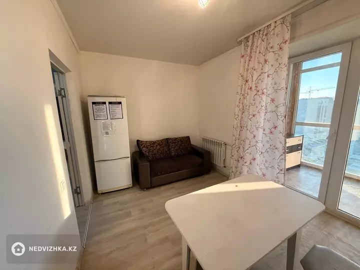 1-комнатная квартира, этаж 5 из 5, 45 м², Посуточно, фотография 5