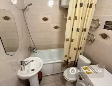 1-комнатная квартира, этаж 5 из 5, 45 м², Посуточно, миниатюра 8
