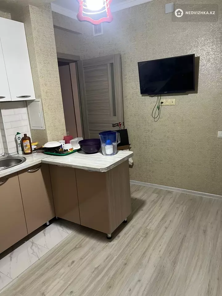 2-комнатная квартира, этаж 4 из 9, 73 м², фотография 2