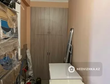 2-комнатная квартира, этаж 4 из 9, 73 м²