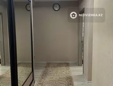 2-комнатная квартира, этаж 4 из 9, 73 м², миниатюра 6