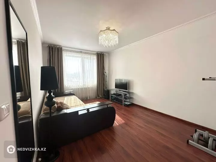 1-комнатная квартира, этаж 4 из 7, 44 м²