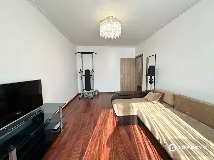 1-комнатная квартира, этаж 4 из 7, 44 м², фотография 4