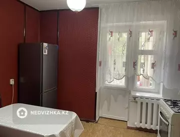 3-комнатная квартира, этаж 3 из 5, 70 м²