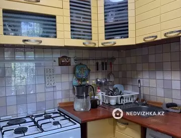 2-комнатная квартира, этаж 1 из 4, 44 м², миниатюра 4