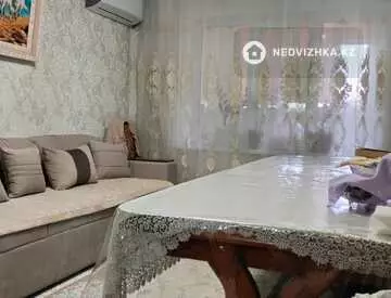 4-комнатная квартира, этаж 5 из 5, 71 м²