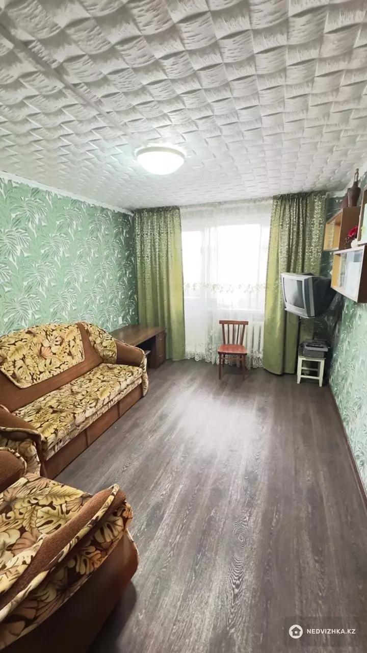 2-комнатная квартира, этаж 2 из 5, 47 м²