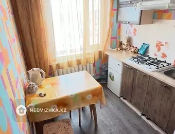 2-комнатная квартира, этаж 2 из 5, 47 м², миниатюра 5