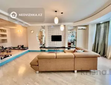 4-комнатная квартира, этаж 6 из 8, 190 м², миниатюра 1