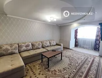 2-комнатная квартира, этаж 9 из 9, 60 м², На длительный срок