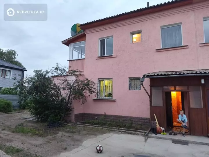 5-комнатная часть дома, 5 соток, 154 м², фотография 4