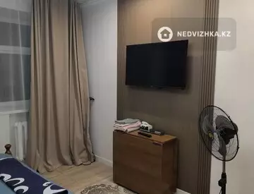 1-комнатная квартира, этаж 6 из 9, 45 м², По часам, миниатюра 2