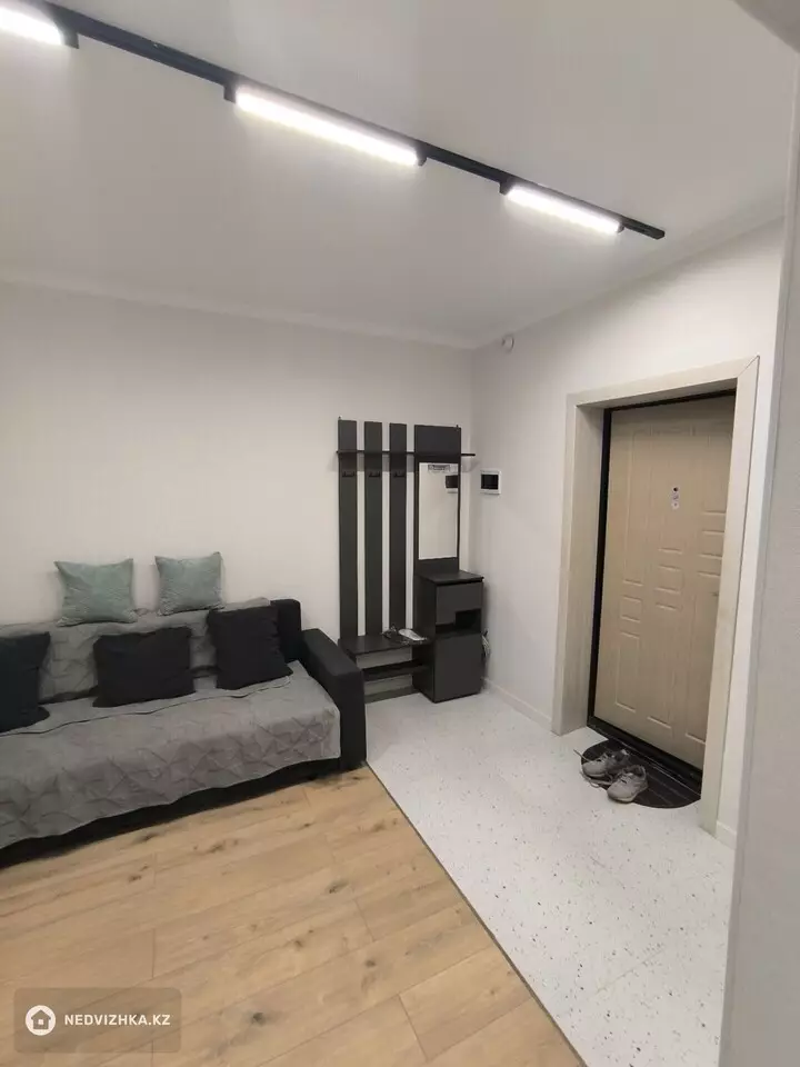 1-комнатная квартира, этаж 6 из 9, 45 м², По часам, фотография 5