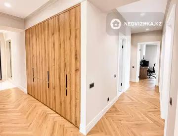 4-бөлмелі пәтер, қабат 3 барлық қабат саны 4, 133 м², 8-нобай