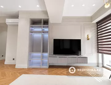 4-комнатная квартира, этаж 3 из 4, 133 м²