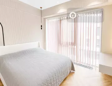 5-комнатная квартира, этаж 3 из 4, 133 м², миниатюра 12