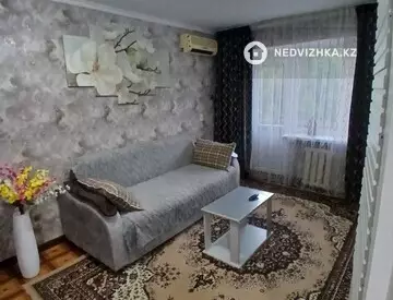 2-бөлмелі пәтер, қабат 2 барлық қабат саны 4, 48 м², Посуточно, 2-нобай