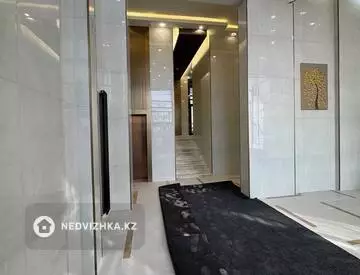3-комнатная квартира, этаж 7 из 14, 116 м²