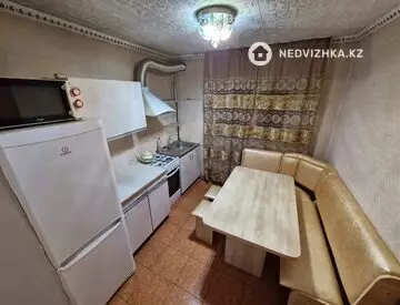 3-комнатная квартира, этаж 1 из 1, 70 м², На длительный срок