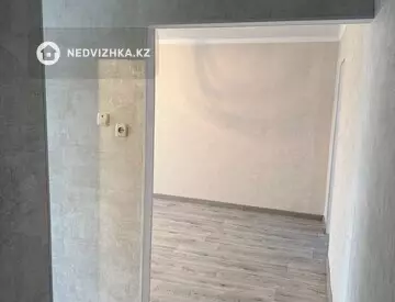 2-комнатная квартира, этаж 4 из 5, 46 м², миниатюра 3