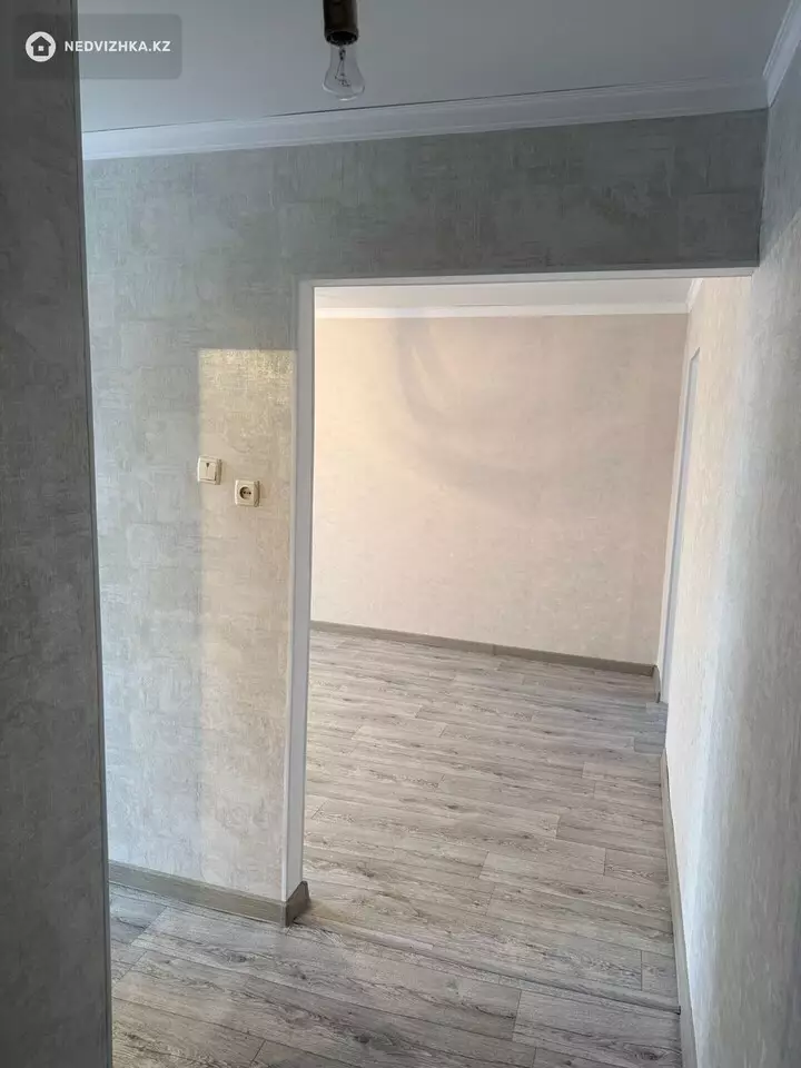 2-комнатная квартира, этаж 4 из 5, 46 м², фотография 3