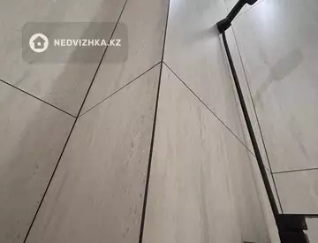 1-комнатная квартира, этаж 2 из 12, 41 м², миниатюра 9
