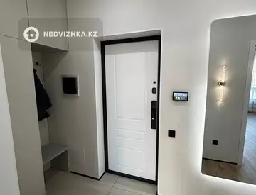 1-комнатная квартира, этаж 2 из 12, 41 м², миниатюра 11