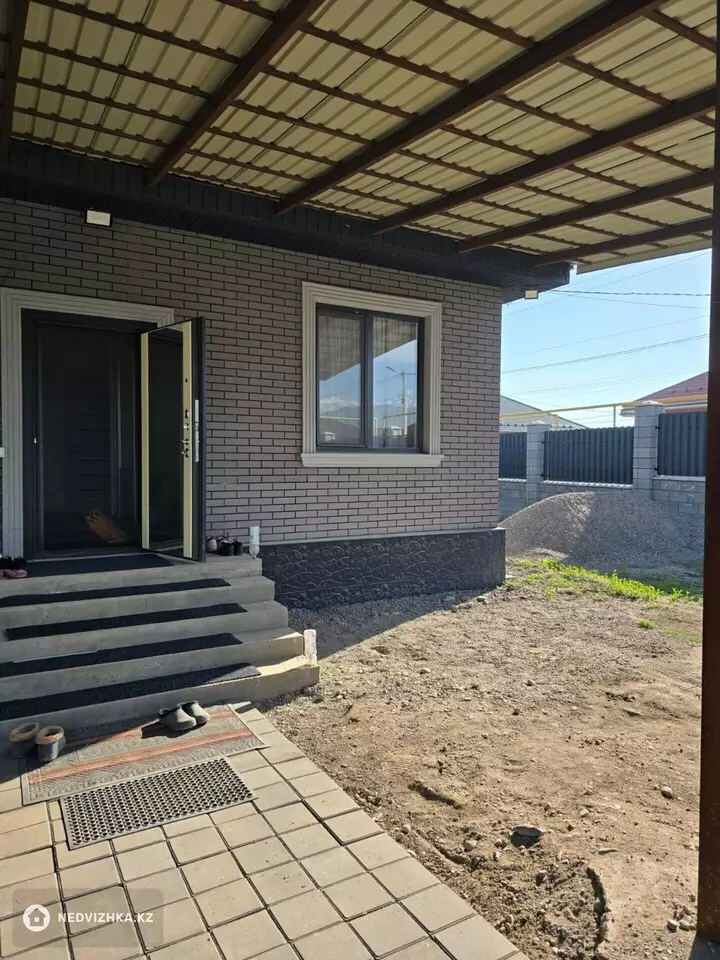 4-комнатный дом, 6 соток, 72 м², фотография 5
