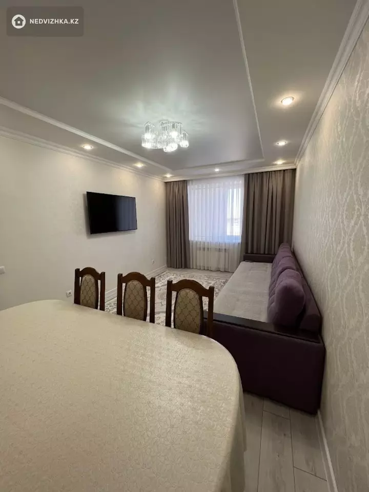 3-бөлмелі пәтер, қабат 9 барлық қабат саны 10, 78 м²