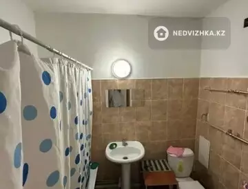 2-комнатная квартира, этаж 4 из 12, 70 м², миниатюра 9