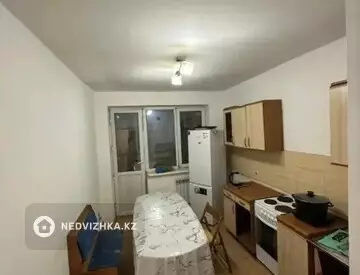 2-комнатная квартира, этаж 4 из 12, 70 м², миниатюра 5