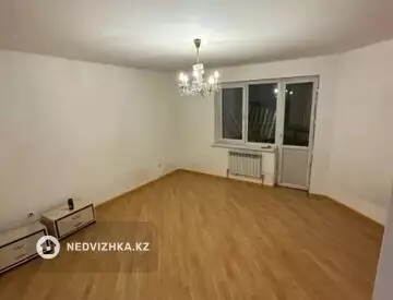 2-комнатная квартира, этаж 4 из 12, 70 м², миниатюра 2