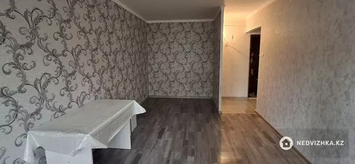 1-комнатная квартира, этаж 2 из 5, 31 м², фотография 4