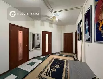 Помещение, этаж 1, 137 м²
