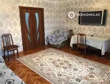 4-комнатная квартира, этаж 6 из 10, 120 м², На длительный срок